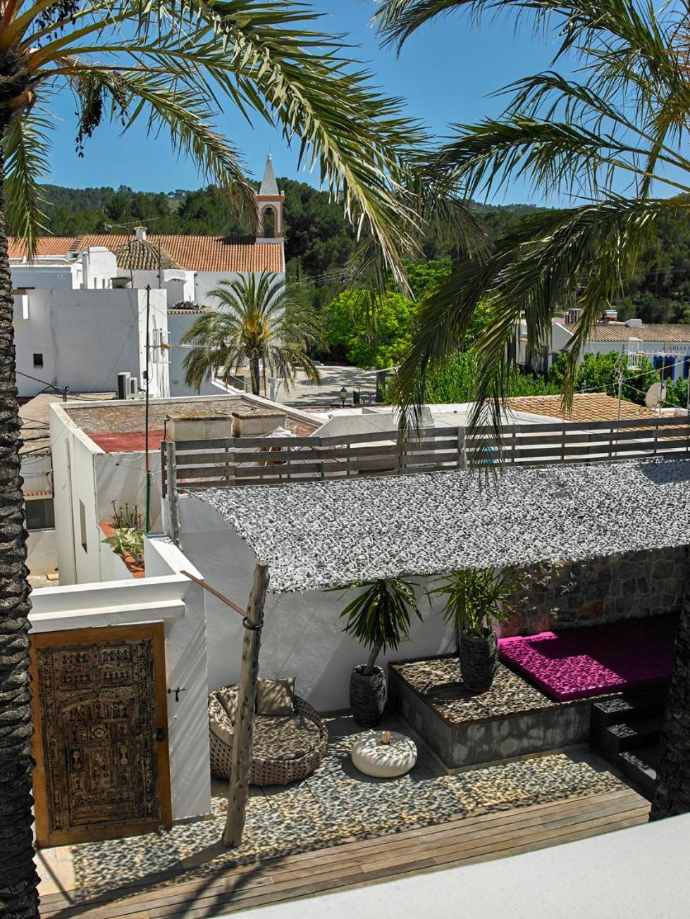 The Giri Residence Sant Joan De Labritja Exterior photo